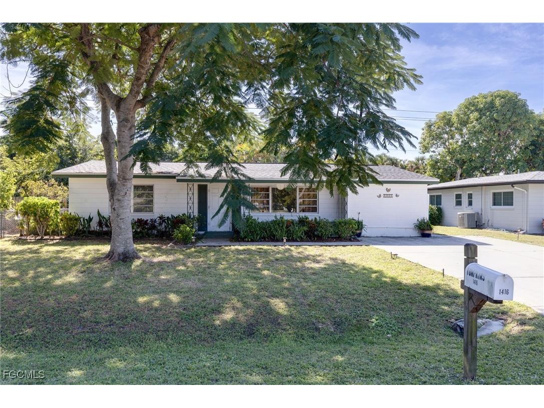 1416 Charles Road Fort Myers FL 33919 2025020563 image1