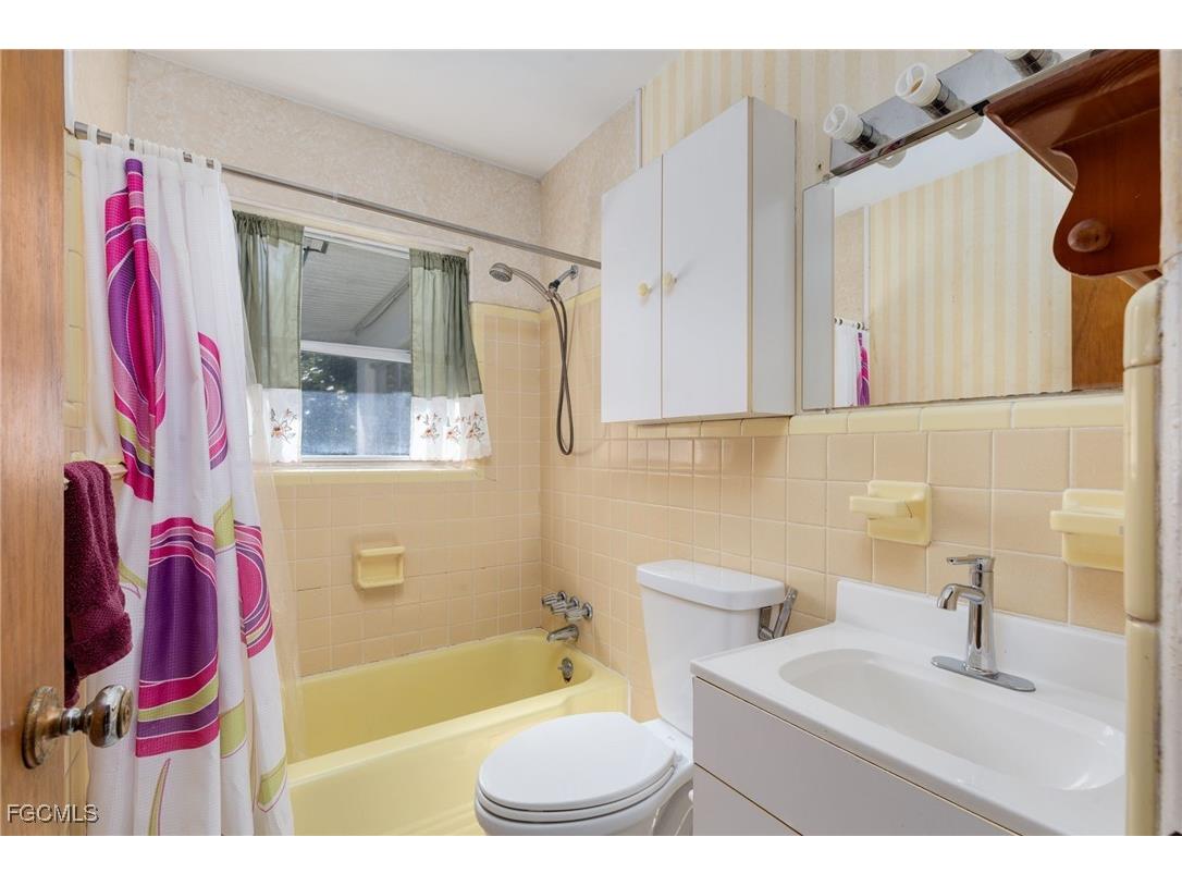 1416 Charles Road Fort Myers FL 33919 2025020563 image12