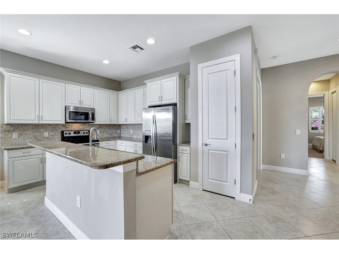 1416 Lucena Lane Naples FL 34113 226009597 image8