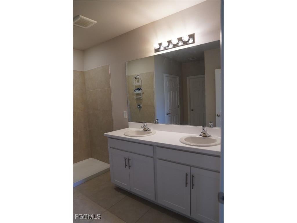 1416 NW 11th Street Cape Coral FL 33993 2025005828 image6