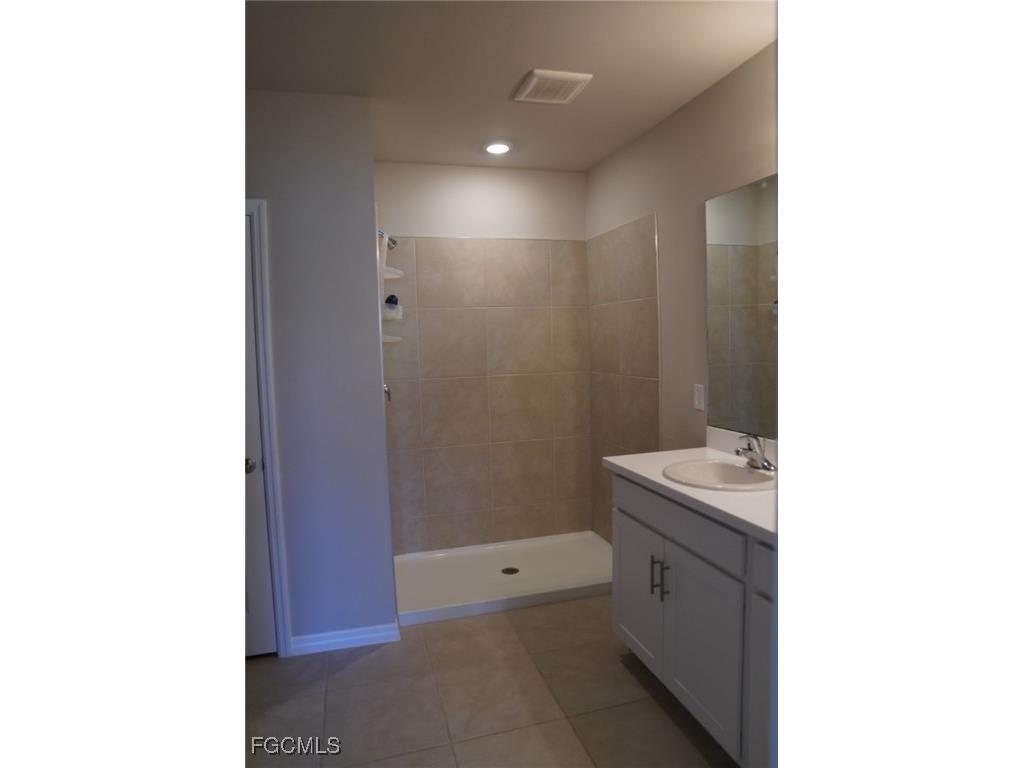 1416 NW 11th Street Cape Coral FL 33993 2025005828 image7