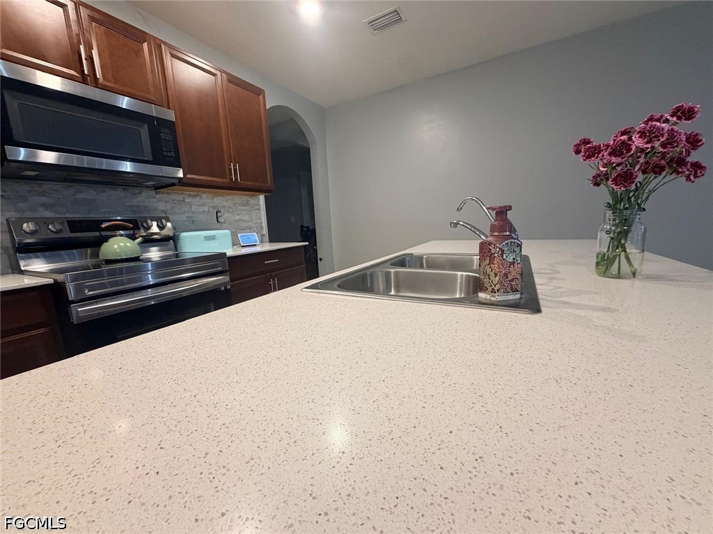 1416 NW 9th Terrace Cape Coral FL 33993 2026020442 image4