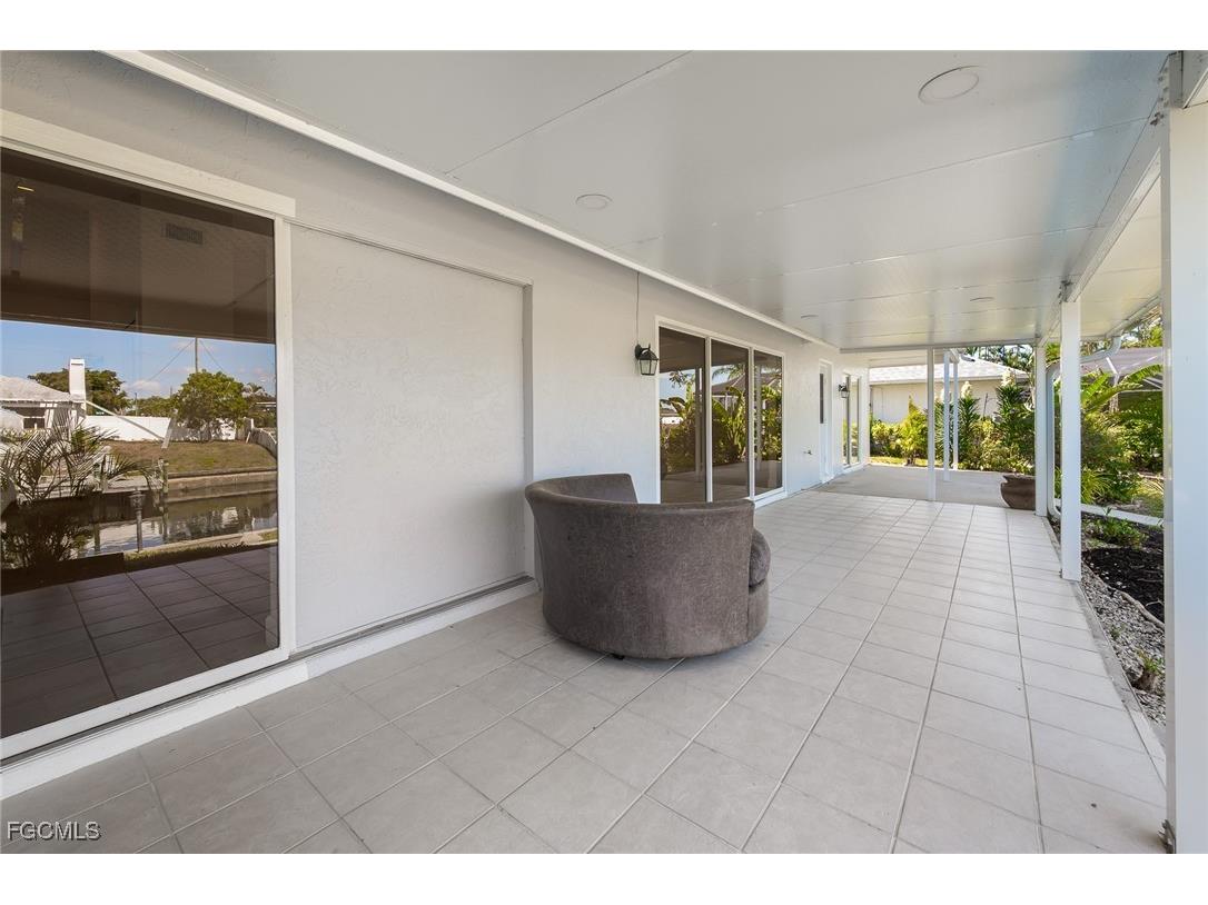 1416 SE 11th Place Cape Coral FL 33990 2025015227 image32