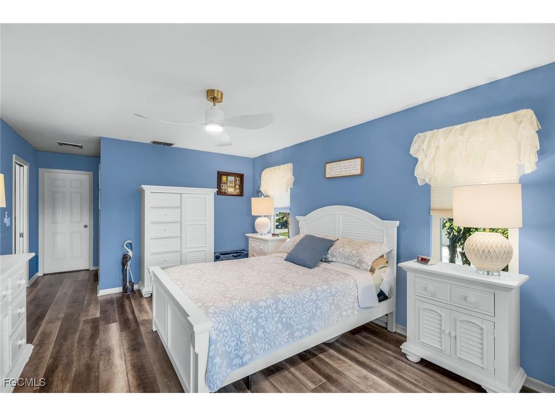 1417 Causey Court Sanibel FL 33957 2025018600 image19