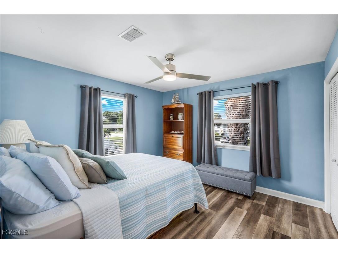 1417 Causey Court Sanibel FL 33957 2025018600 image23