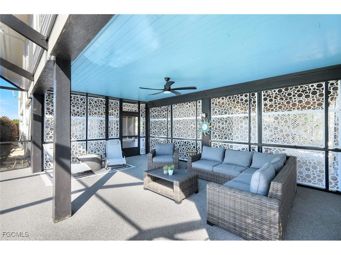 1417 Causey Court Sanibel FL 33957 2025018600 image29