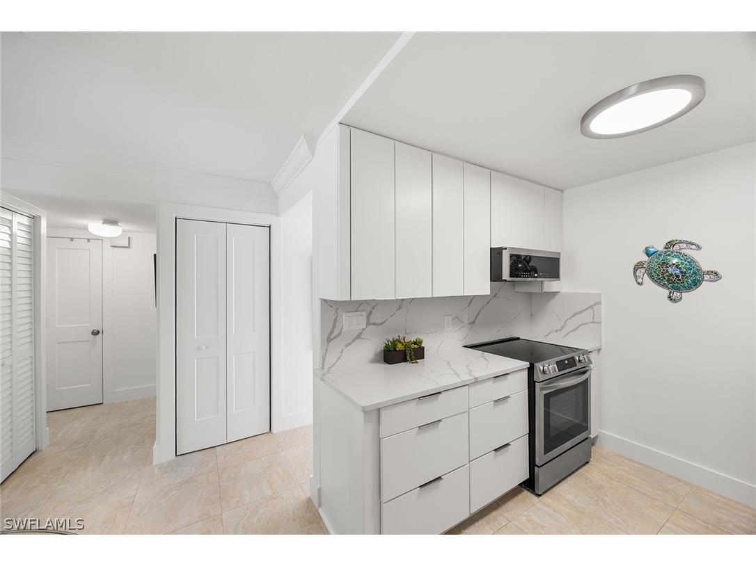 1417 Chesapeake Avenue #104 Naples FL 34102 226008194 image13