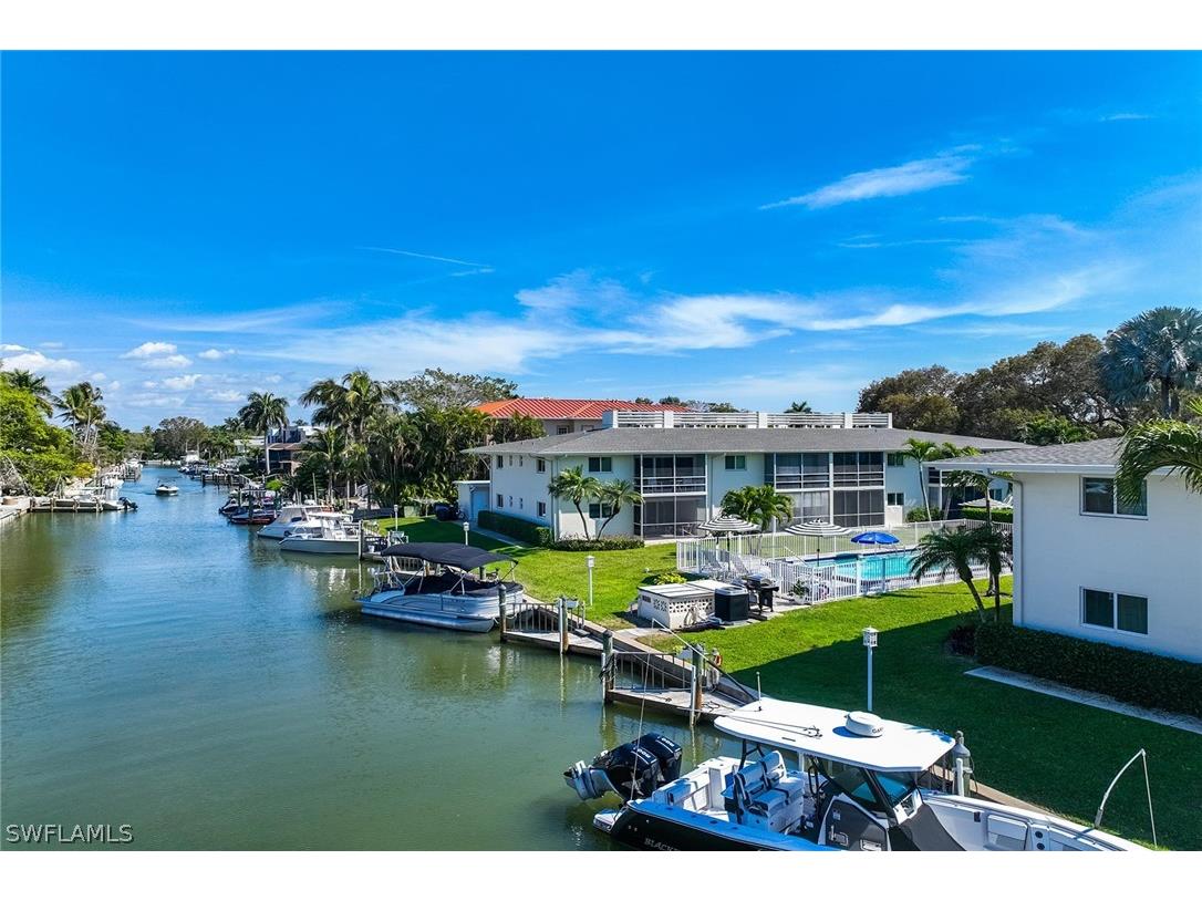 1417 Chesapeake Avenue #104 Naples FL 34102 226008194 image2