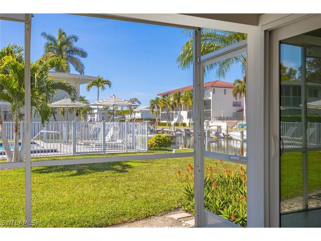1417 Chesapeake Avenue #104 Naples FL 34102 226008194 image20