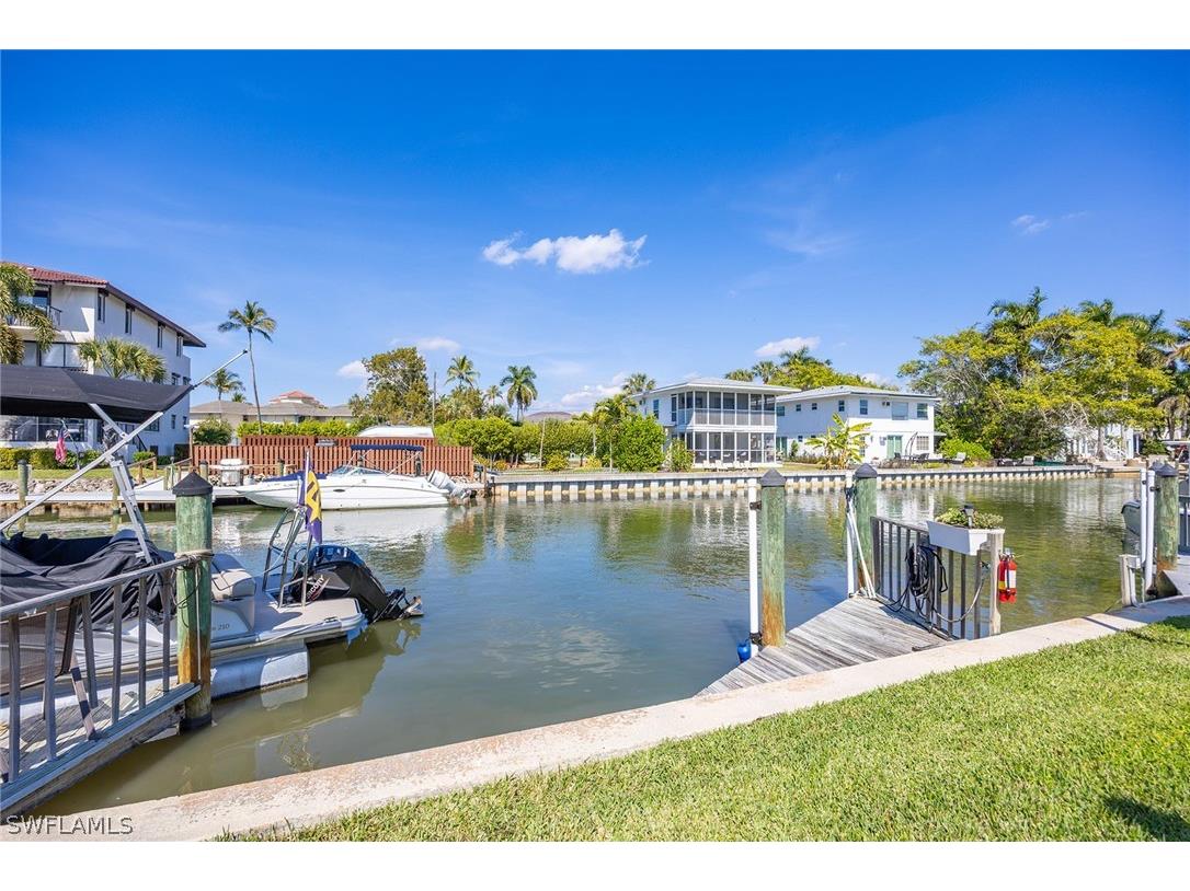 1417 Chesapeake Avenue #104 Naples FL 34102 226008194 image23