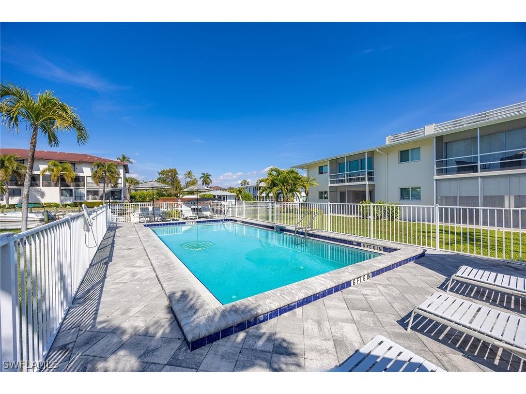 1417 Chesapeake Avenue #104 Naples FL 34102 226008194 image27