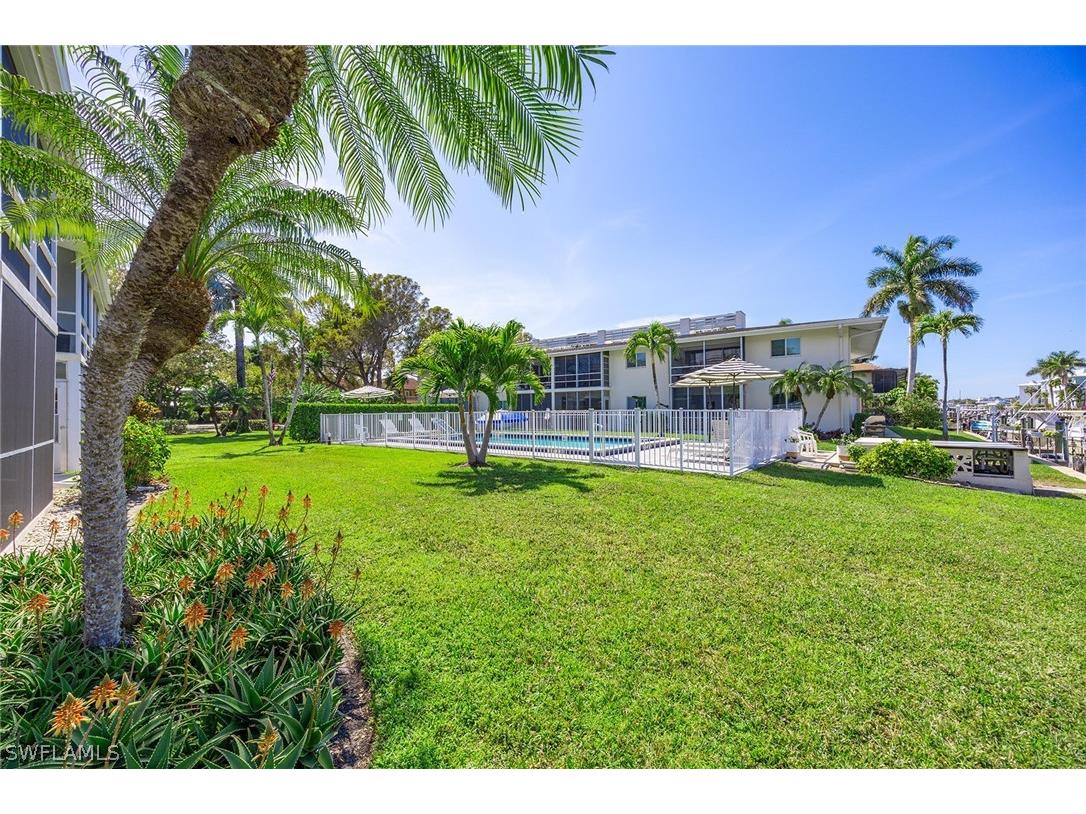 1417 Chesapeake Avenue #104 Naples FL 34102 226008194 image40