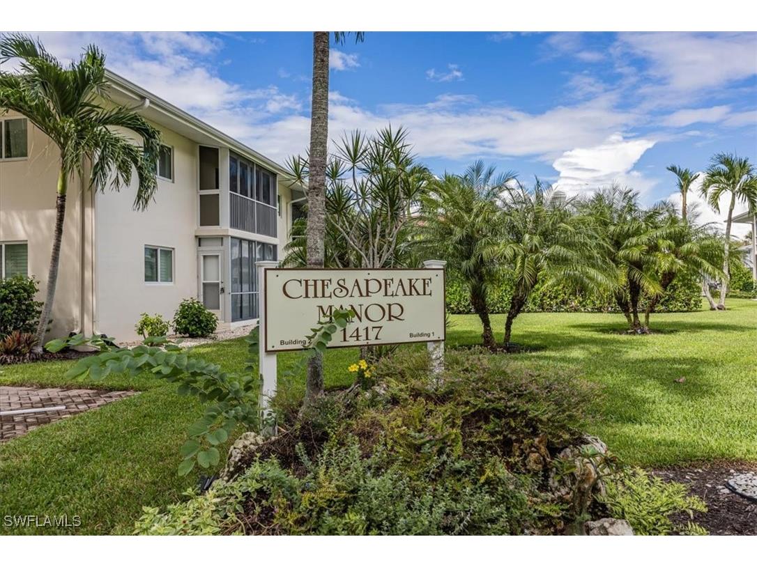 1417 Chesapeake Avenue #106 Naples FL 34102 225082292 image1