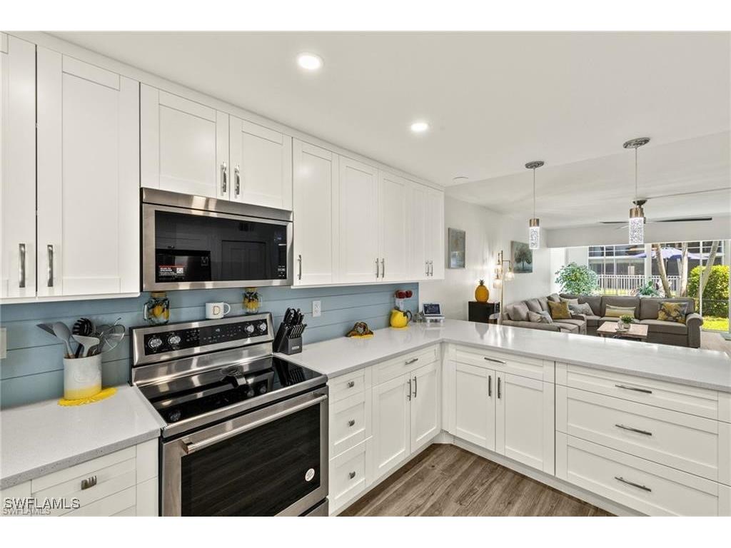 1417 Chesapeake Avenue #106 Naples FL 34102 225082292 image10