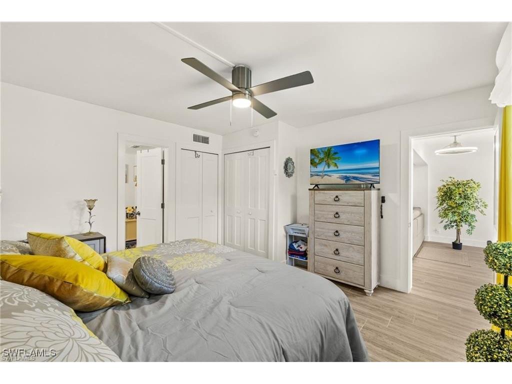 1417 Chesapeake Avenue #106 Naples FL 34102 225082292 image18