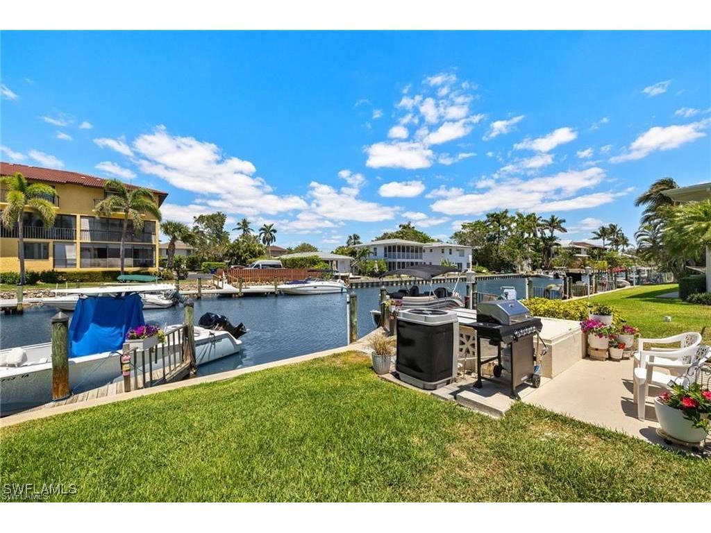 1417 Chesapeake Avenue #106 Naples FL 34102 225082292 image26