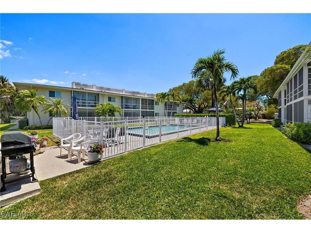 1417 Chesapeake Avenue #106 Naples FL 34102 225082292 image29