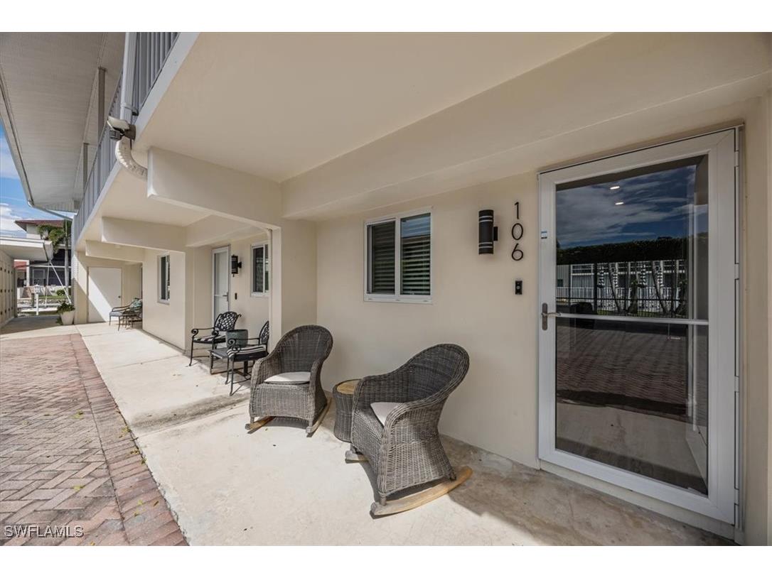 1417 Chesapeake Avenue #106 Naples FL 34102 225082292 image3