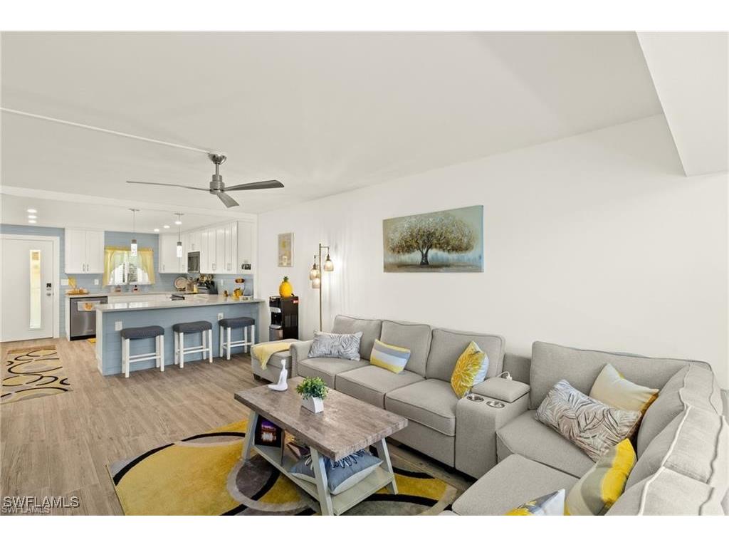 1417 Chesapeake Avenue #106 Naples FL 34102 225082292 image6