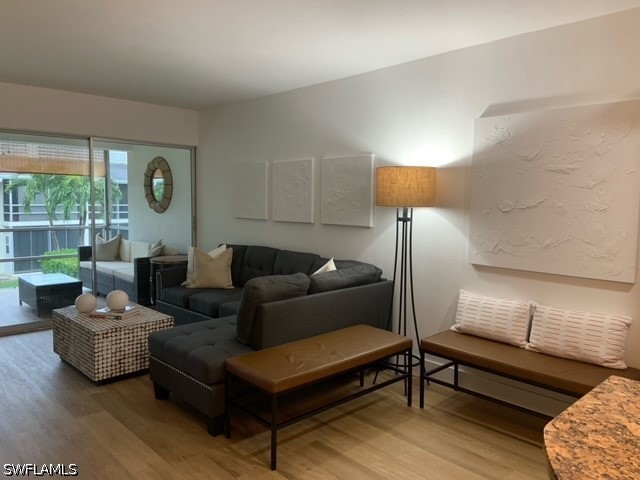 1417 Chesapeake Avenue #201 Naples FL 34102 226023099 image2