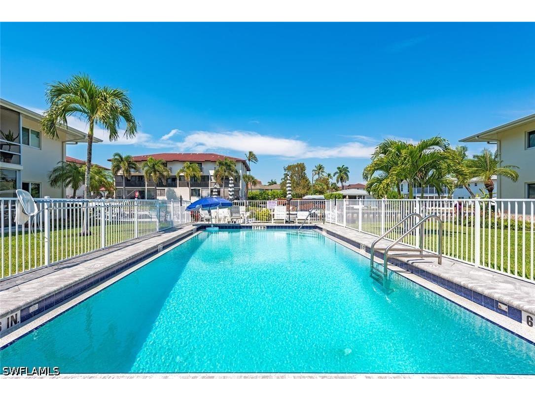 1417 Chesapeake Avenue #202 Naples FL 34102 226012656 image11