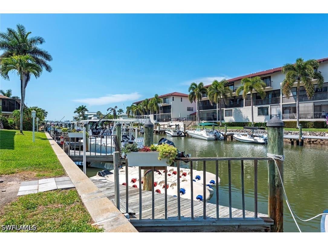 1417 Chesapeake Avenue #202 Naples FL 34102 226012656 image12