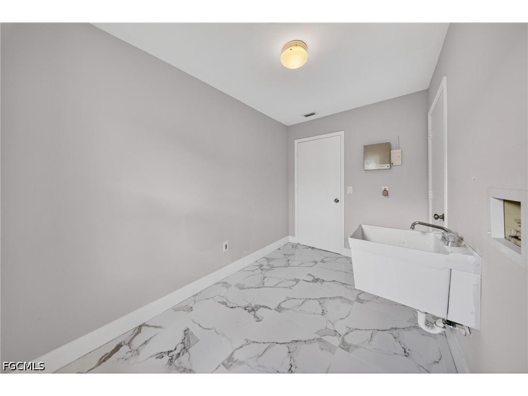 1417 Everest Parkway E Cape Coral FL 33904 2026026587 image11