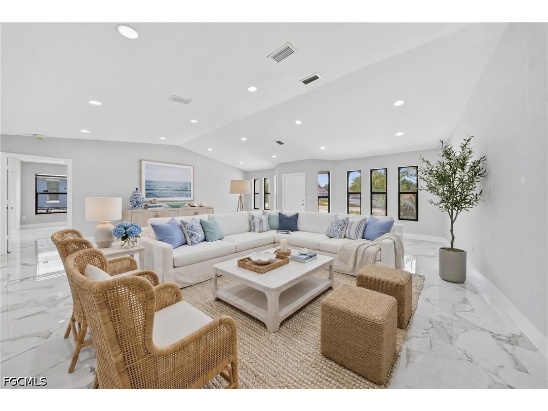 1417 Everest Parkway E Cape Coral FL 33904 2026026587 image5
