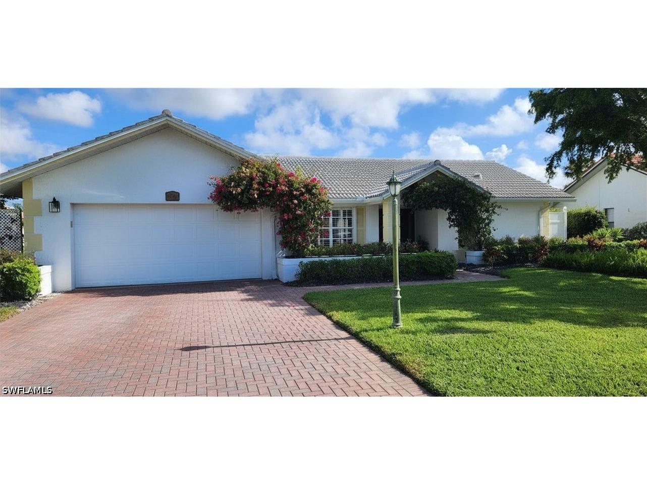 1417 Foxfire Lane Naples FL 34104 226016616 image9