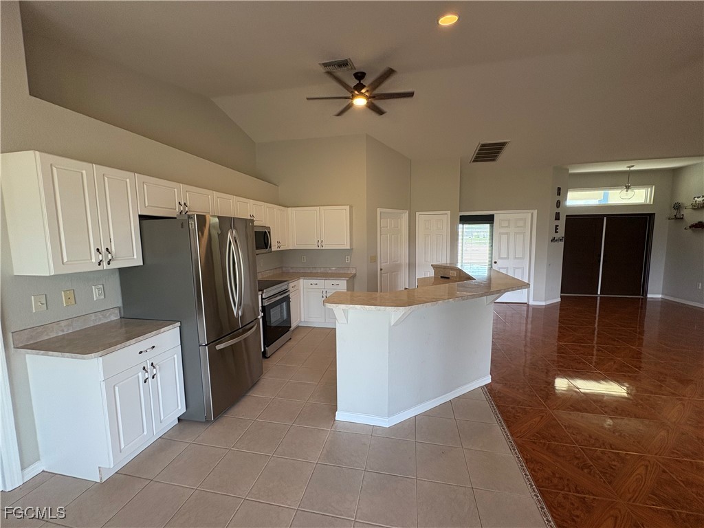 1417 NE 4th Place Cape Coral FL 33909 2025015224 image13