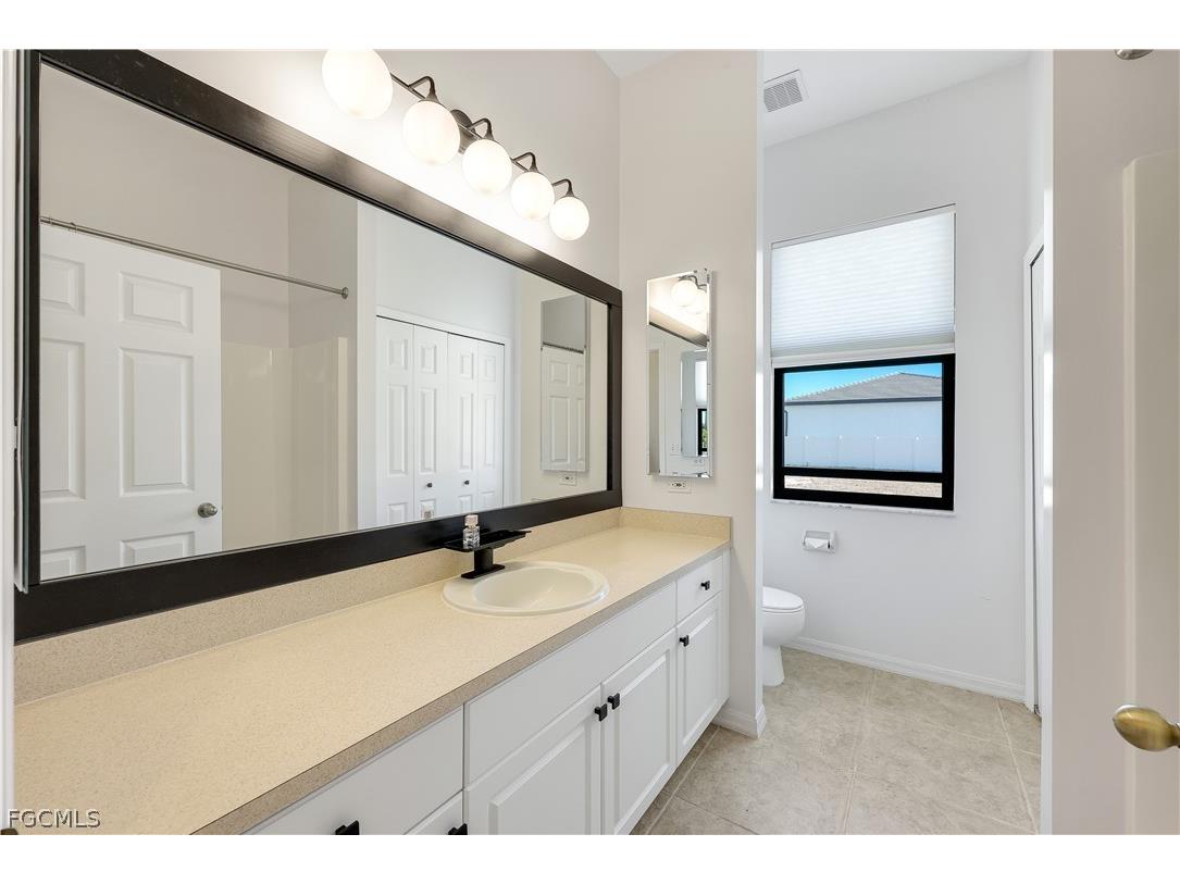 1417 SW 28th Terrace Cape Coral FL 33914 2026005411 image28