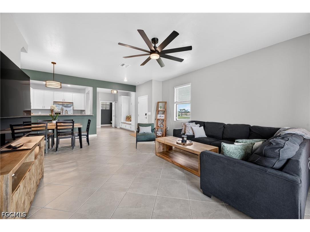 14175 Gardeners Way Fort Myers FL 33913 2026024859 image3