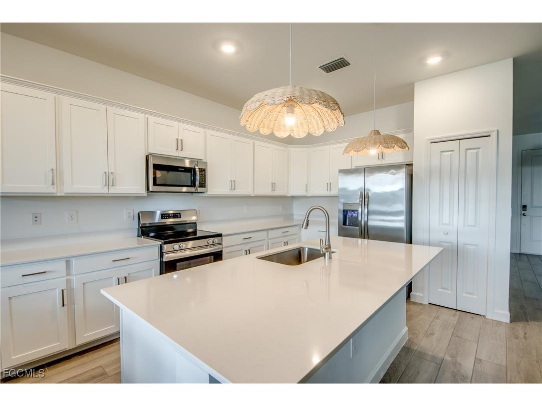 14175 Winding Cedar Way Fort Myers FL 33913 2026005210 image13