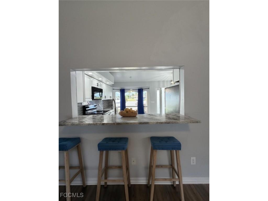 1418 Cape Coral Parkway W Cape Coral FL 33914 2025004144 image10