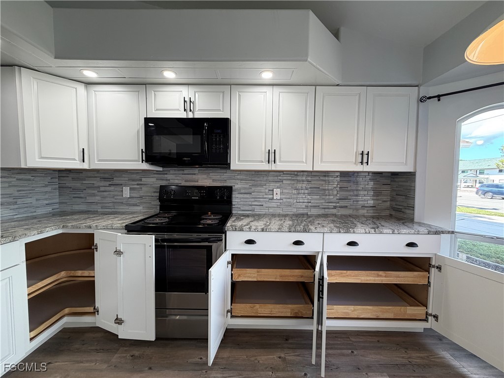 1418 Cape Coral Parkway W Cape Coral FL 33914 2025004144 image7