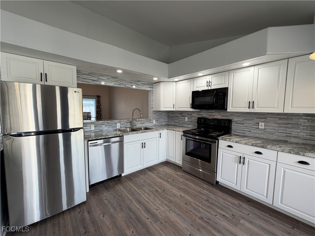 1418 Cape Coral Parkway W Cape Coral FL 33914 2025004144 image8