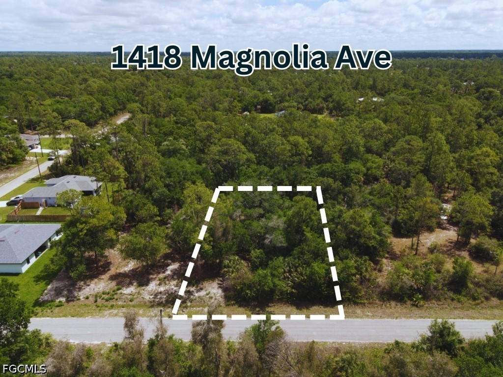 1418 Magnolia Avenue Lehigh Acres FL 33972 2026017309 image1