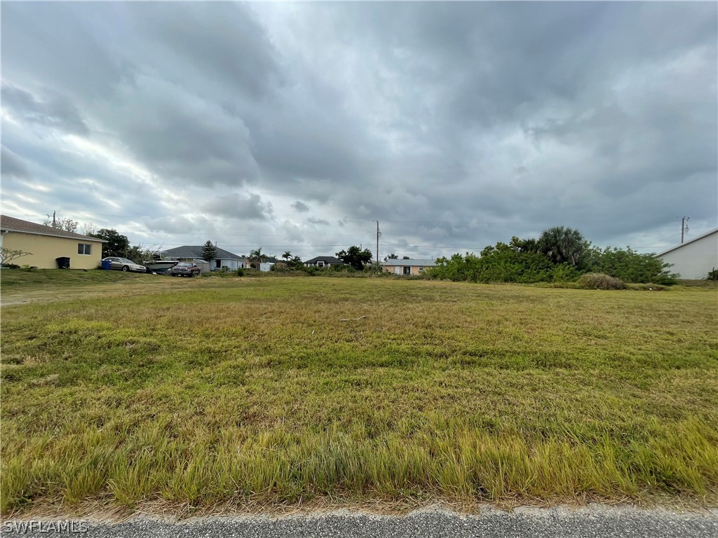 1418 NE 18th Terrace Cape Coral FL 33909 224034381 image1
