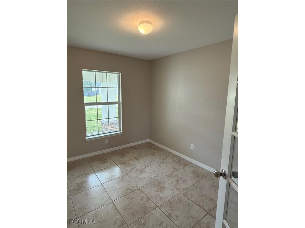 1418 NW 20th Street Cape Coral FL 33993 2025007878 image6