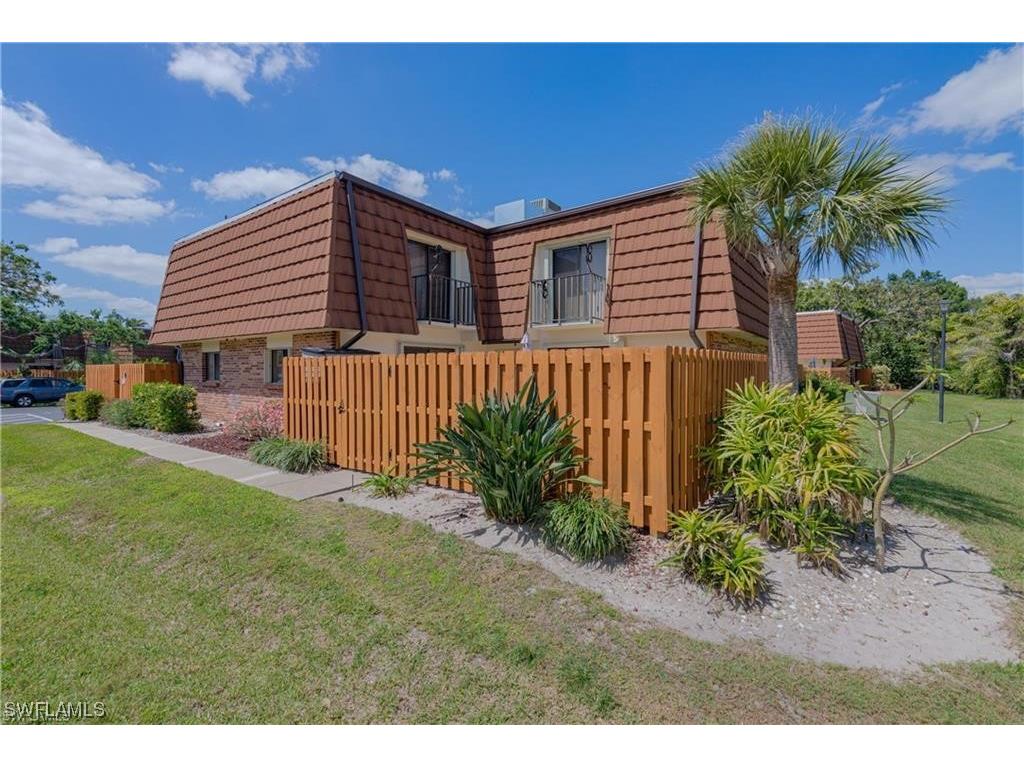 1418 Park Shore Circle #4 Fort Myers FL 33901 224006704 image1