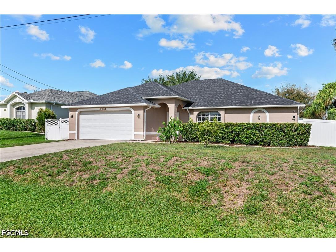 1418 SW 11th Place Cape Coral FL 33991 2026022166 image1