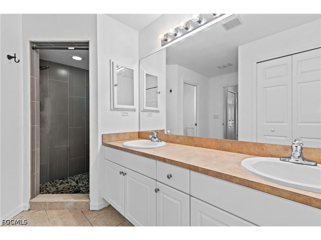 1418 SW 11th Place Cape Coral FL 33991 2026022166 image12
