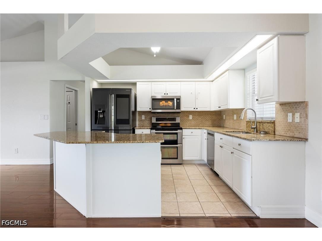 1418 SW 11th Place Cape Coral FL 33991 2026029936 image10