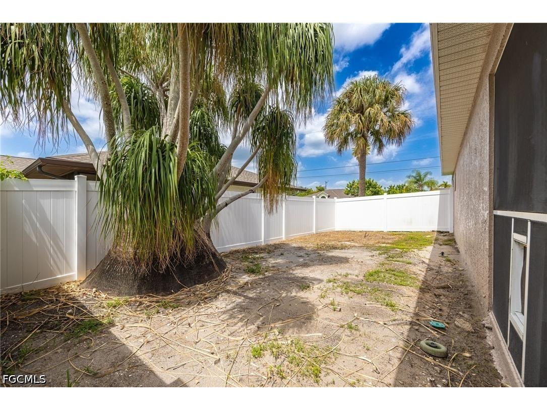 1418 SW 11th Place Cape Coral FL 33991 2026029936 image30