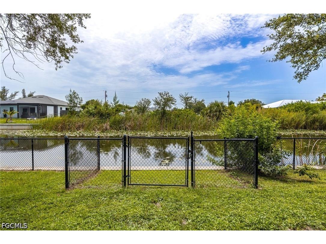 1418 SW 11th Place Cape Coral FL 33991 2026029936 image35