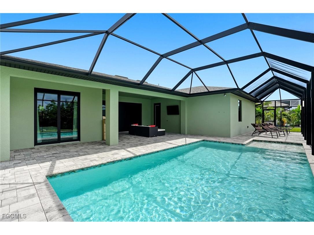 1418 SW 1st Place Cape Coral FL 33991 2025006254 image12