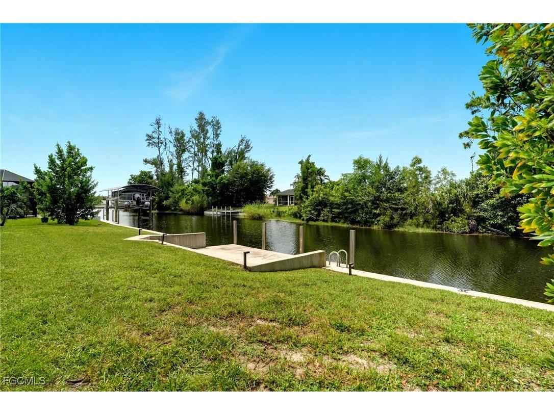 1418 SW 1st Place Cape Coral FL 33991 2025006254 image20