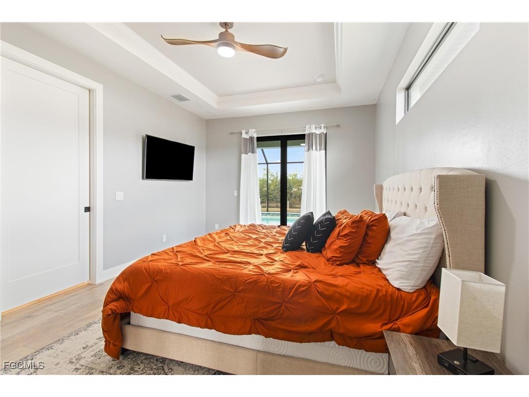 1418 SW 1st Place Cape Coral FL 33991 2025006254 image35