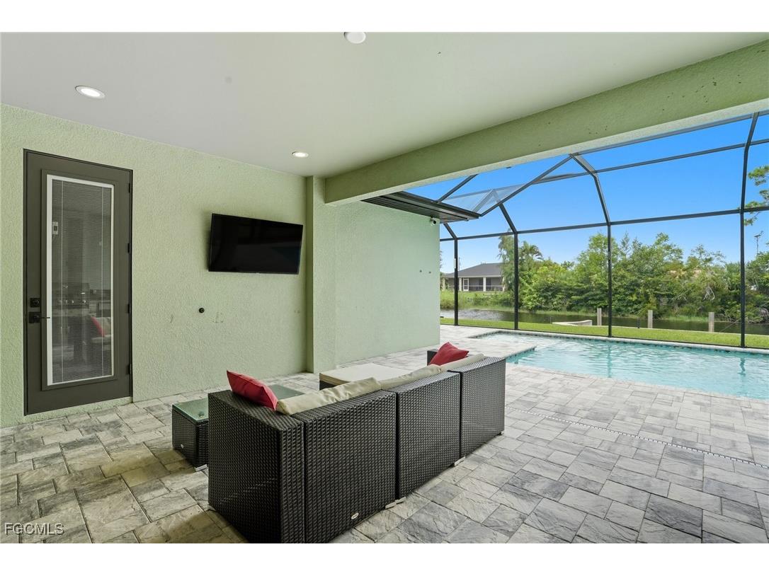 1418 SW 1st Place Cape Coral FL 33991 2025006254 image43