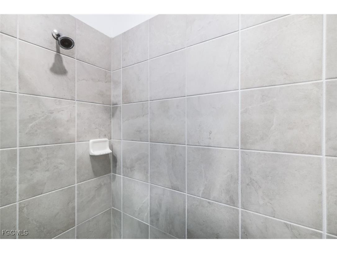 14180 Gardeners Way Fort Myers FL 33913 2025005805 image15